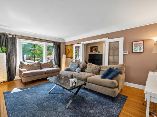 2521 Kitchener Street, Vancouver, BC 