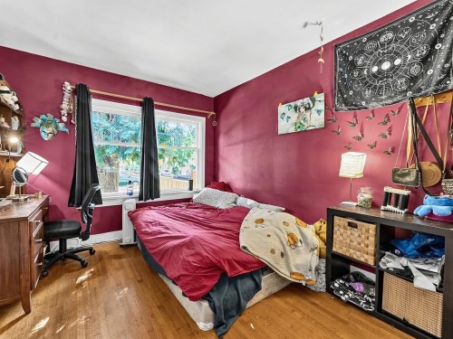 2521 Kitchener Street, Vancouver, BC 