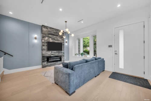 3180 Graveley Street, Vancouver, BC 