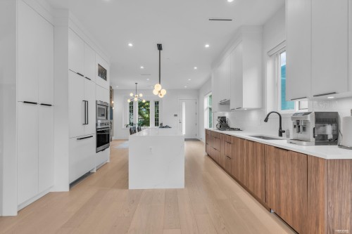 3180 Graveley Street, Vancouver, BC 