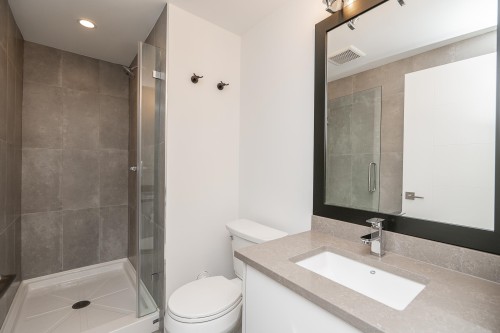 970 Rochester Avenue, Coquitlam, BC 
