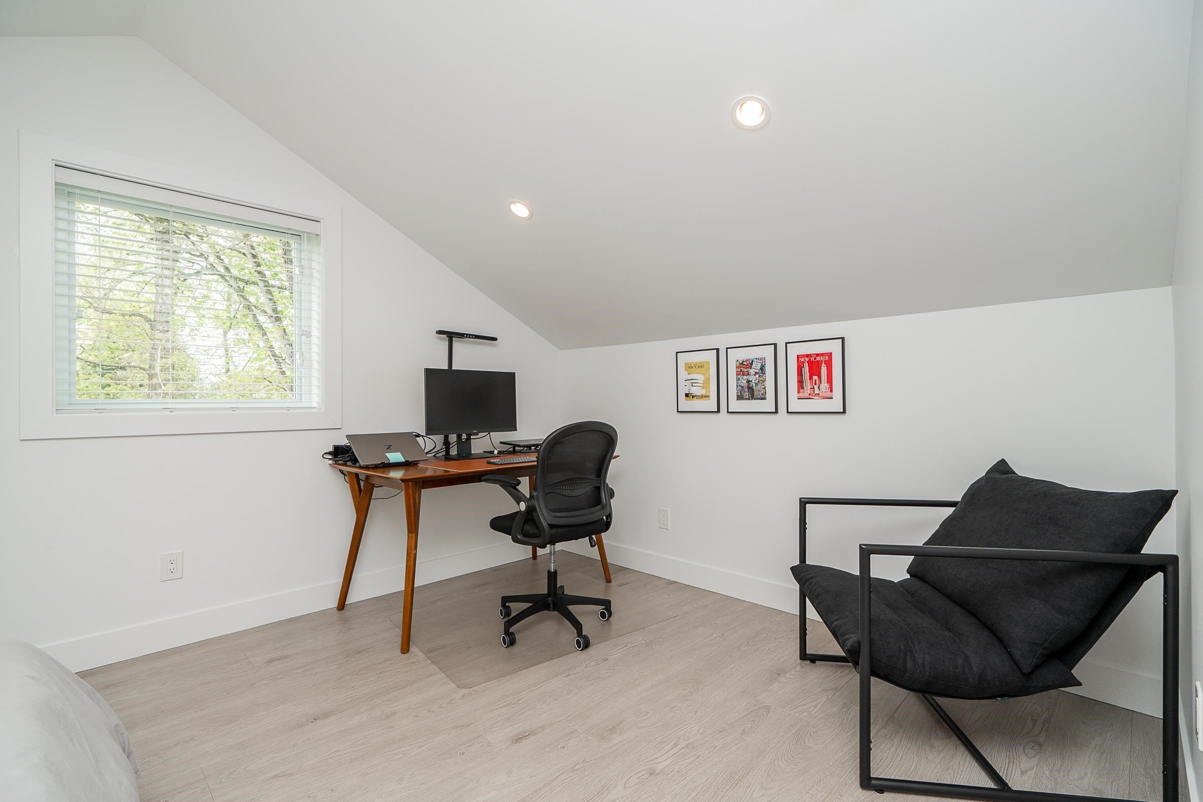 970 Rochester Avenue, Coquitlam, BC