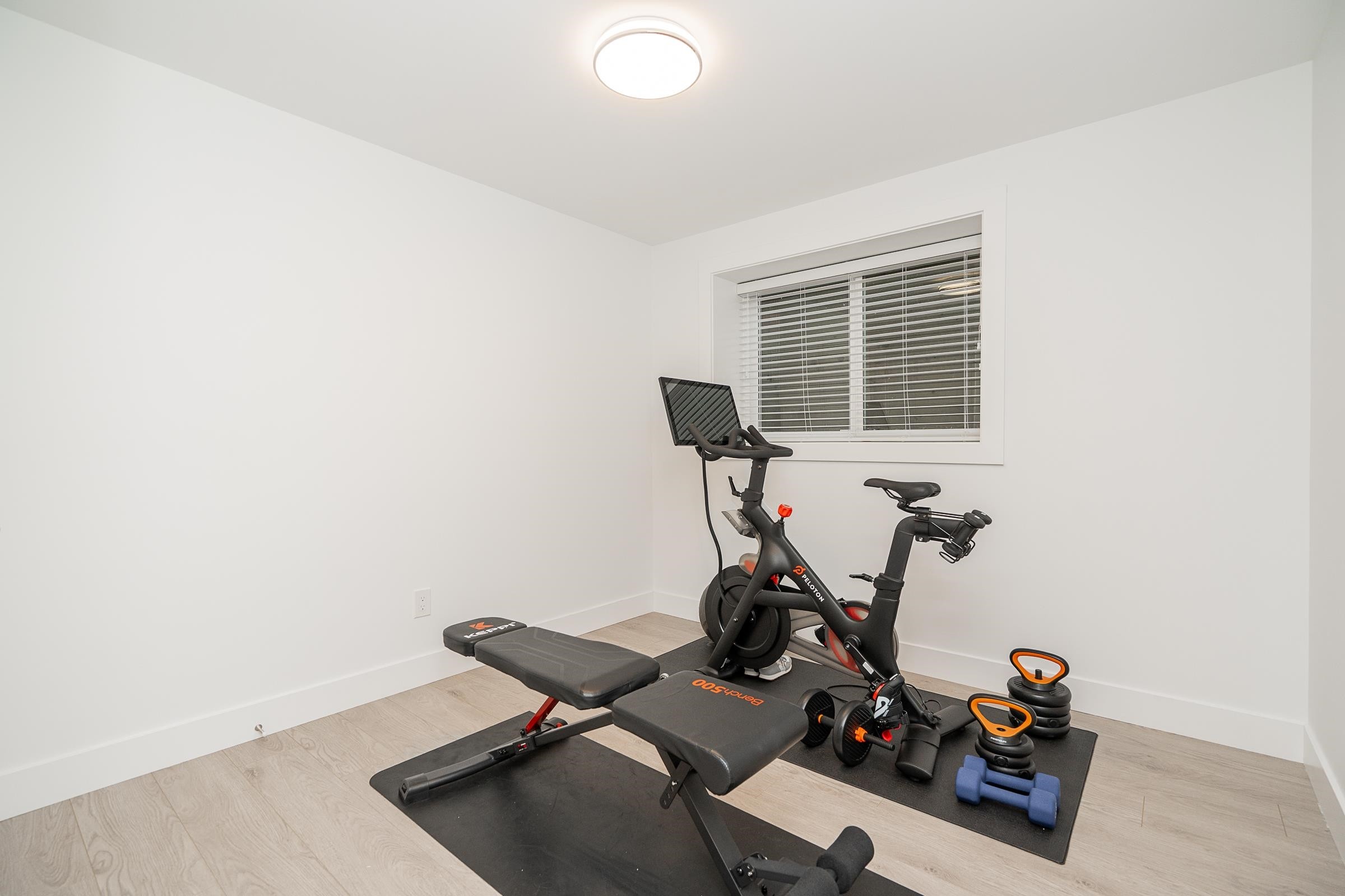 970 Rochester Avenue, Coquitlam, BC