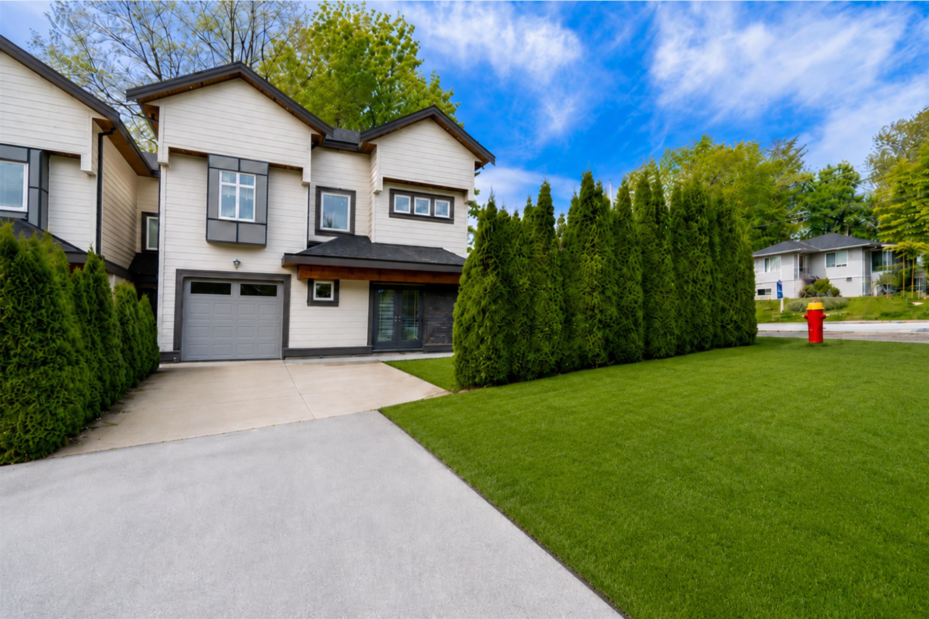 970 Rochester Avenue, Coquitlam, BC