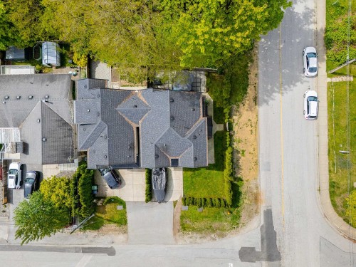 970 Rochester Avenue, Coquitlam, BC 