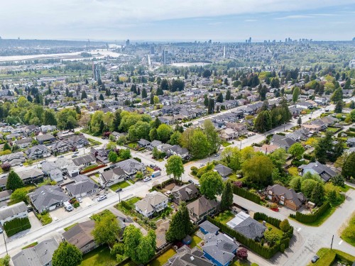 970 Rochester Avenue, Coquitlam, BC 