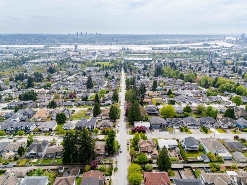970 Rochester Avenue, Coquitlam, BC 