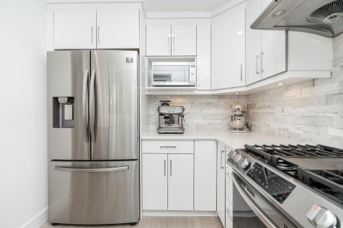 970 Rochester Avenue, Coquitlam, BC 