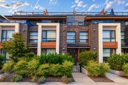302-6085 Irmin Street Burnaby, BC V5J 5C5