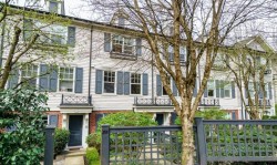 64-101 Fraser Street  Port Moody, BC V3H 0C6
