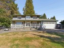 788 26Th Street E, North Vancouver, BC 