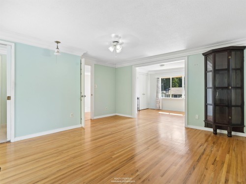 788 26Th Street E, North Vancouver, BC 