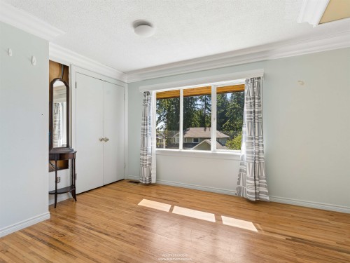 788 26Th Street E, North Vancouver, BC 