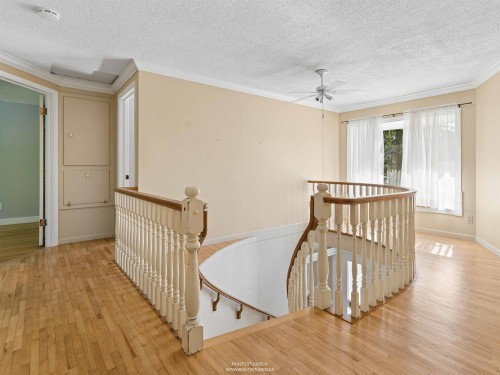 788 26Th Street E, North Vancouver, BC 