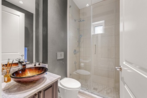 2756 38Th Avenue W, Vancouver, BC 
