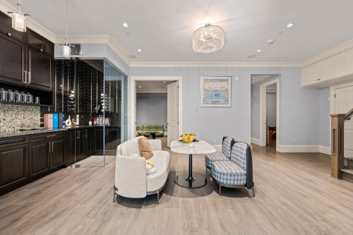 2756 38Th Avenue W, Vancouver, BC 