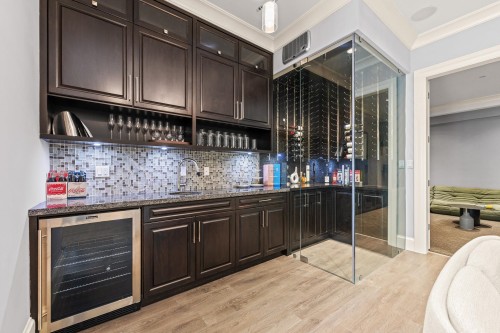2756 38Th Avenue W, Vancouver, BC 