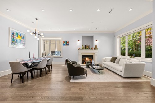 2756 38Th Avenue W, Vancouver, BC 