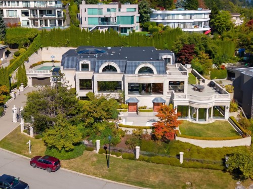 1471 Bramwell Road, West Vancouver, BC 