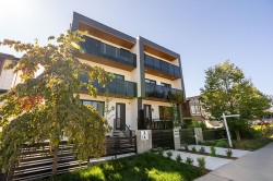 4-3940 Eton Street  Burnaby, BC V5C 1J5