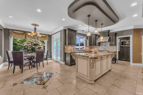 1729 Hampton Dr, Coquitlam, BC 