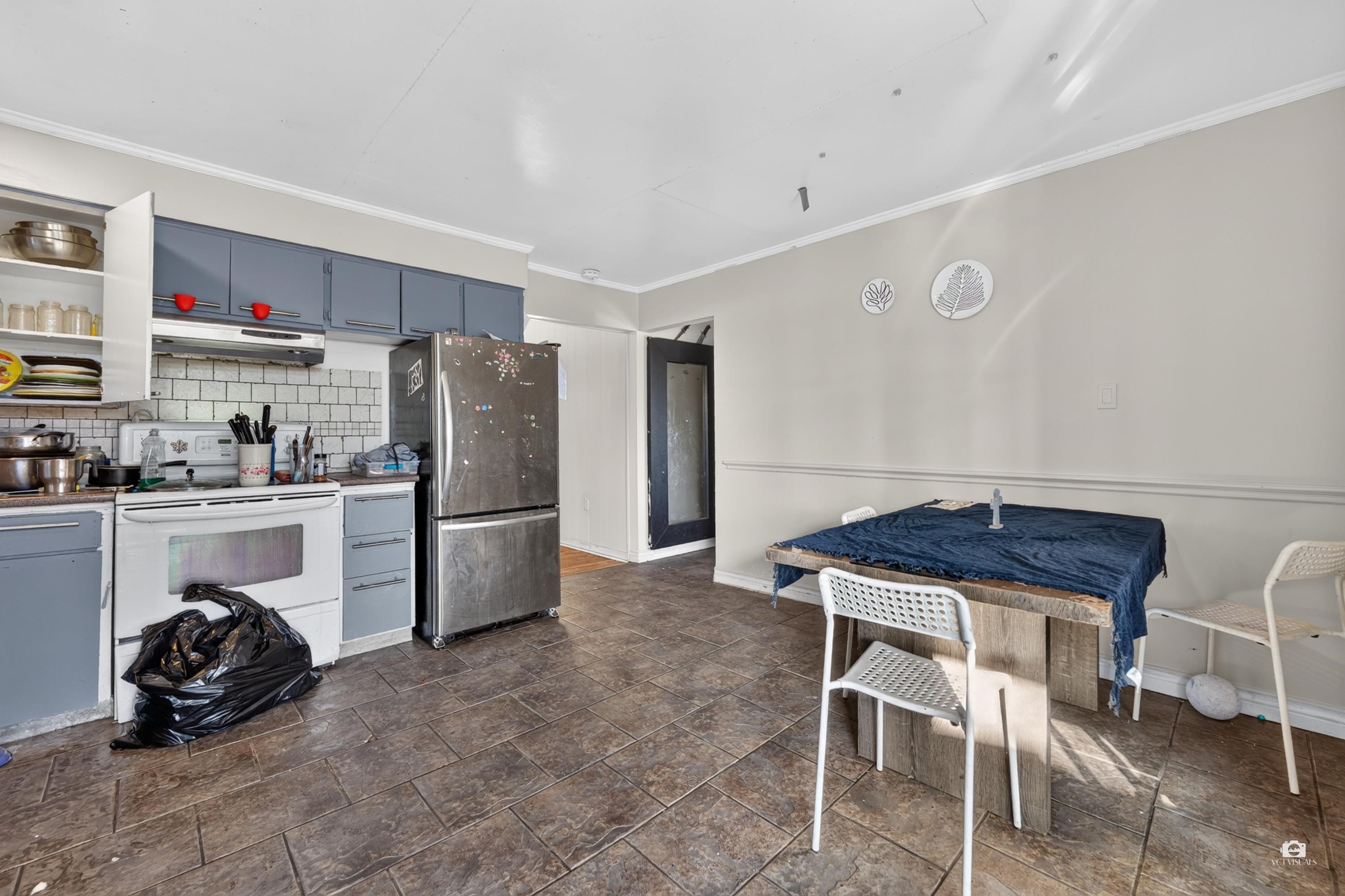 3184 8Th Avenue E, Vancouver, BC