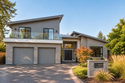 8431 Fairway Street  Richmond, BC V7C 1Y5