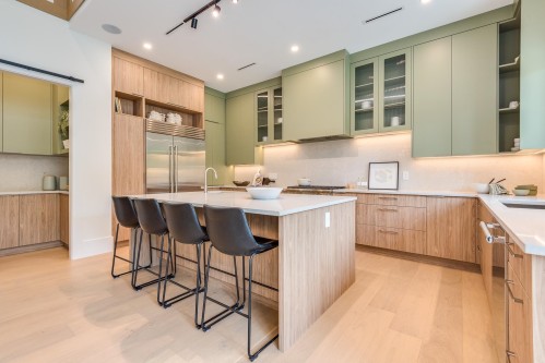 8431 Fairway Road, Richmond, BC 