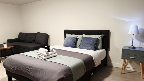 7895 Elliott Street, Vancouver, BC 