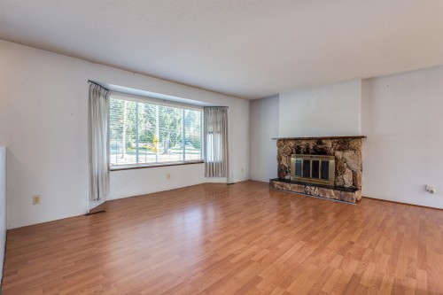 1260 Victoria Drive, Port Coquitlam, BC 