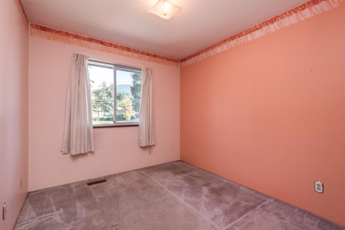 1260 Victoria Drive, Port Coquitlam, BC 
