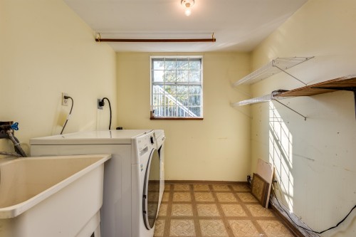 1260 Victoria Drive, Port Coquitlam, BC 