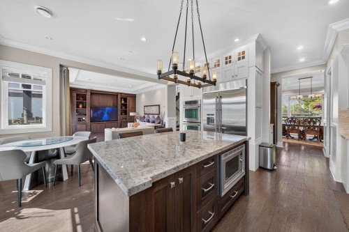 2398 Oliver Crescent, Vancouver, BC 