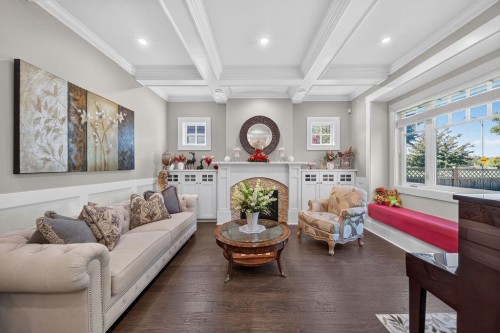 2398 Oliver Crescent, Vancouver, BC 
