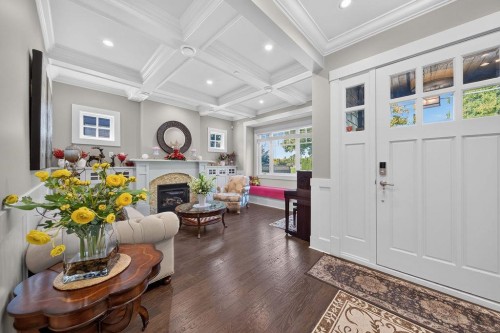 2398 Oliver Crescent, Vancouver, BC 