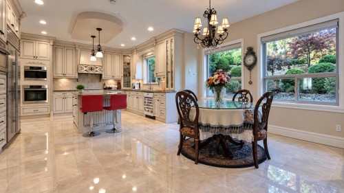 3059 Plateau Boulevard, Coquitlam, BC 