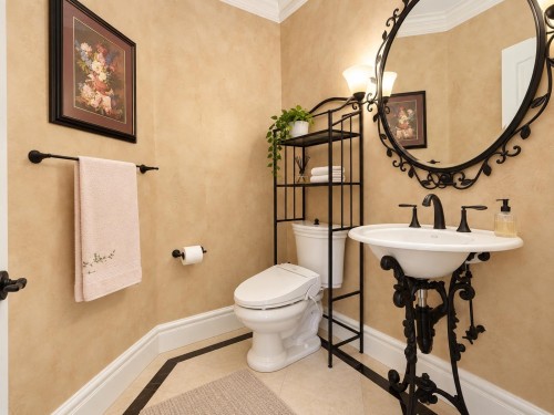 3059 Plateau Boulevard, Coquitlam, BC 