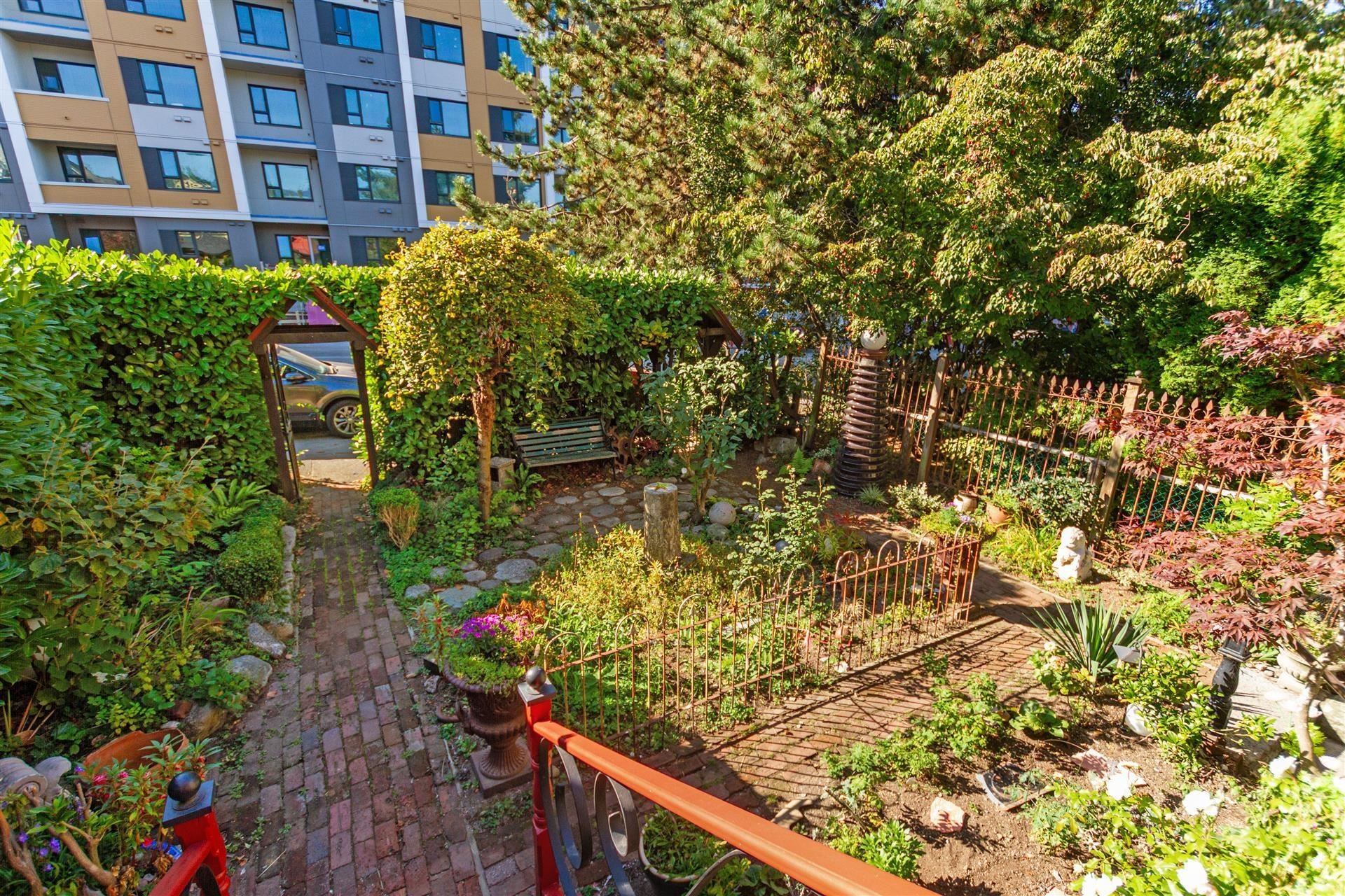 1663 Adanac Street, Vancouver, BC