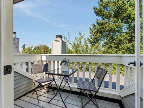 3454 3Rd Avenue W, Vancouver, BC 