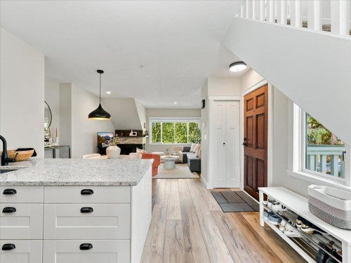 3454 3Rd Avenue W, Vancouver, BC 