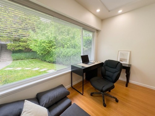 820 Keith Road, West Vancouver, BC 