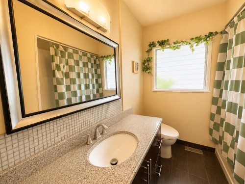 820 Keith Road, West Vancouver, BC 