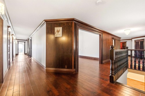 1355 Tyrol Road, West Vancouver, BC 
