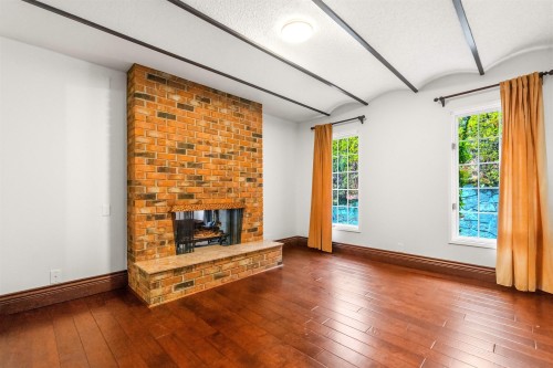 1355 Tyrol Road, West Vancouver, BC 