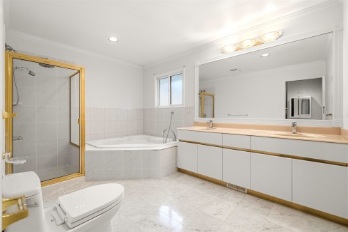 1355 Tyrol Road, West Vancouver, BC 