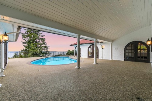 1355 Tyrol Road, West Vancouver, BC 