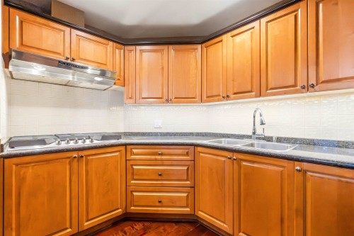 1355 Tyrol Road, West Vancouver, BC 