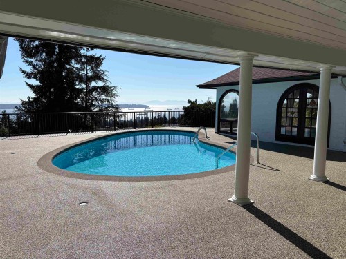 1355 Tyrol Road, West Vancouver, BC 