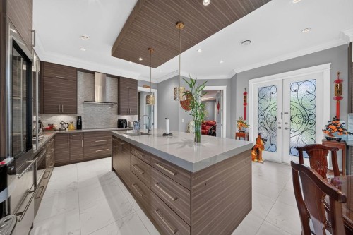8828 Cooper Road, Richmond, BC 