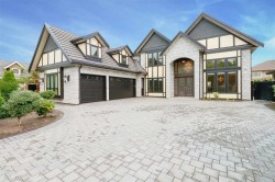 9920 Gilbert Road  Richmond, BC V7E 2G9